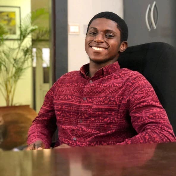 Emmanuel Umoren, Head of Product Strategy at Qubic - Professional headshot
